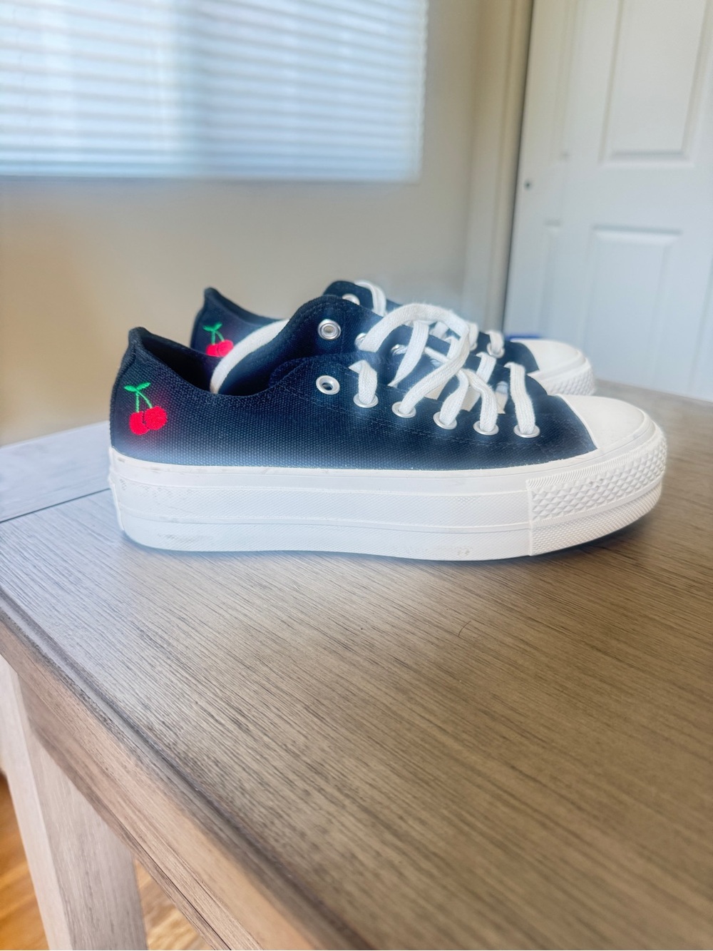 Converse Black Canvas Cherry Embroidered Low-Top Sneakers size 7